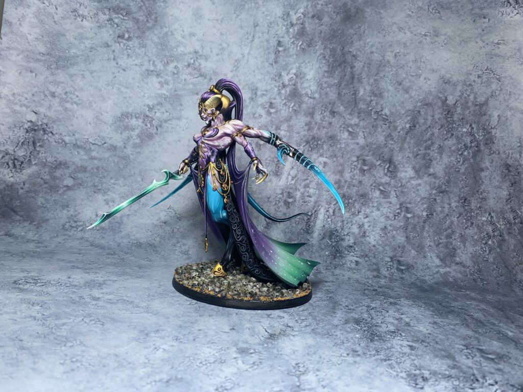 Daemons of Slaanesh in sea blue and pink colours