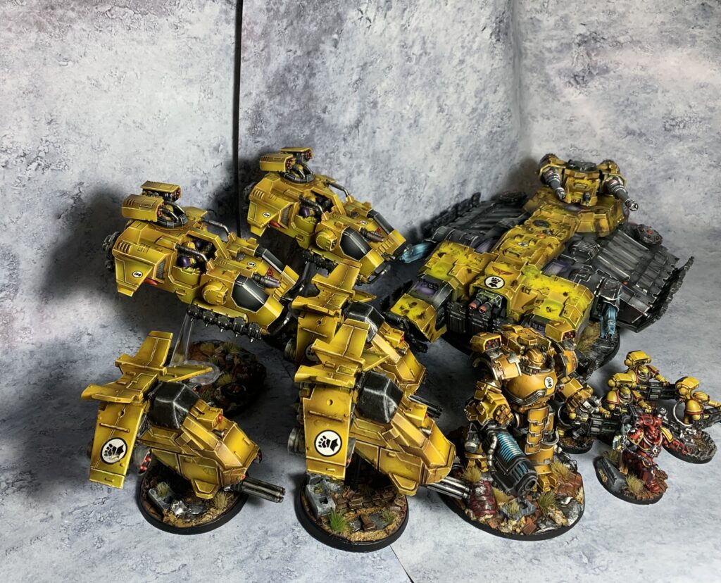 Imperial Fists heavy armory units