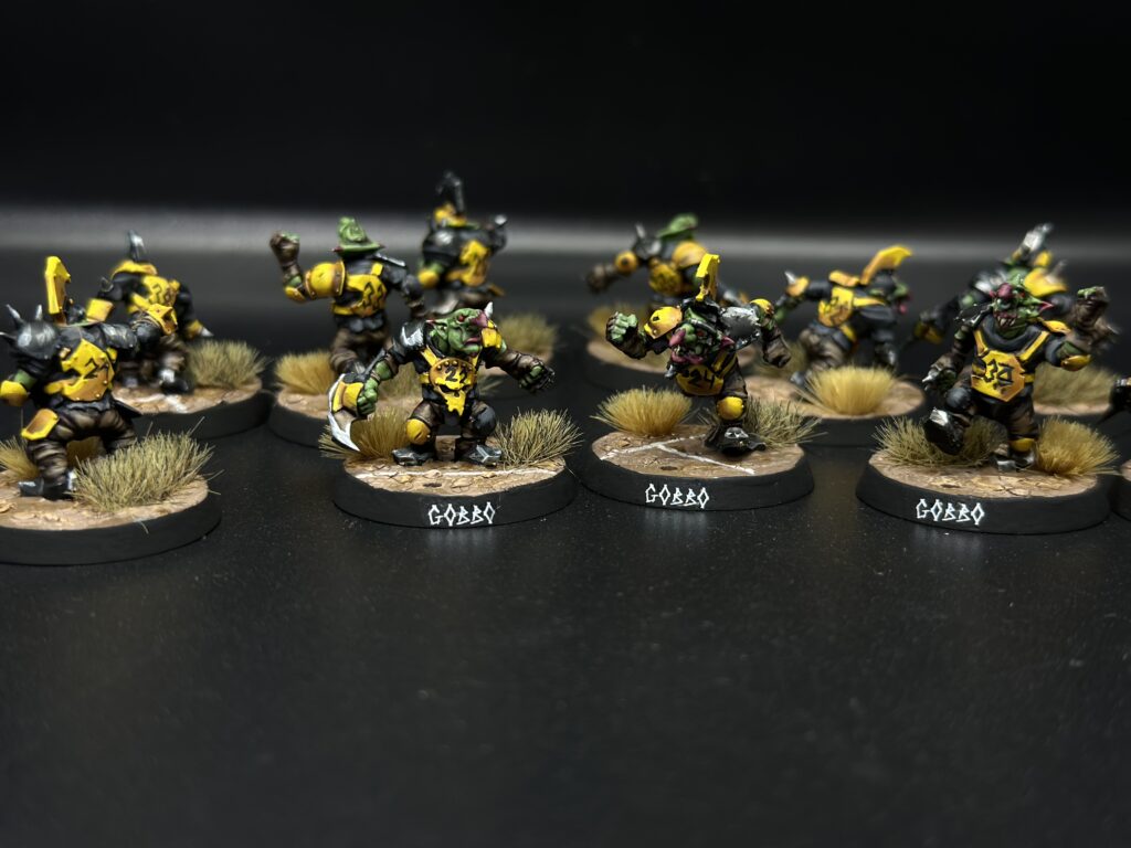 Blood Bowl Goblins in black and yellow