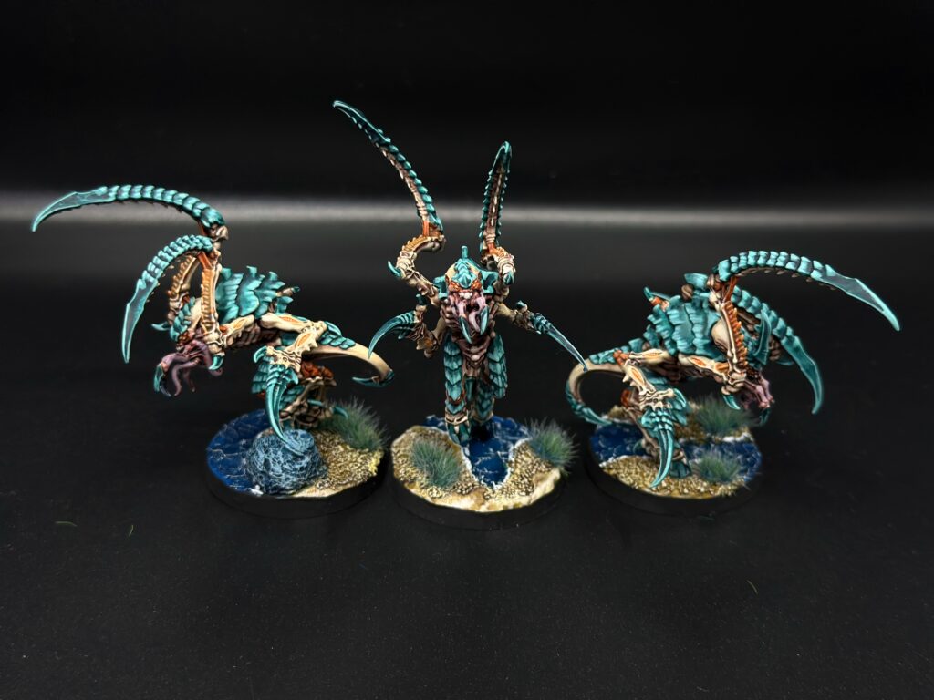Tyranids in Sea Theme on water transparent bases