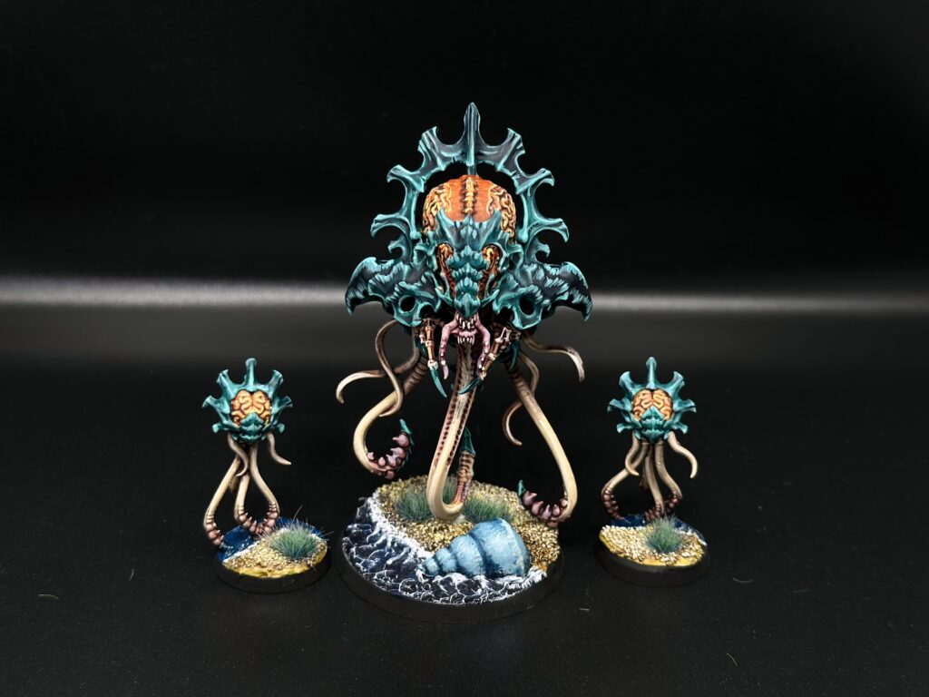 Tyranids in Sea Theme on water transparent bases