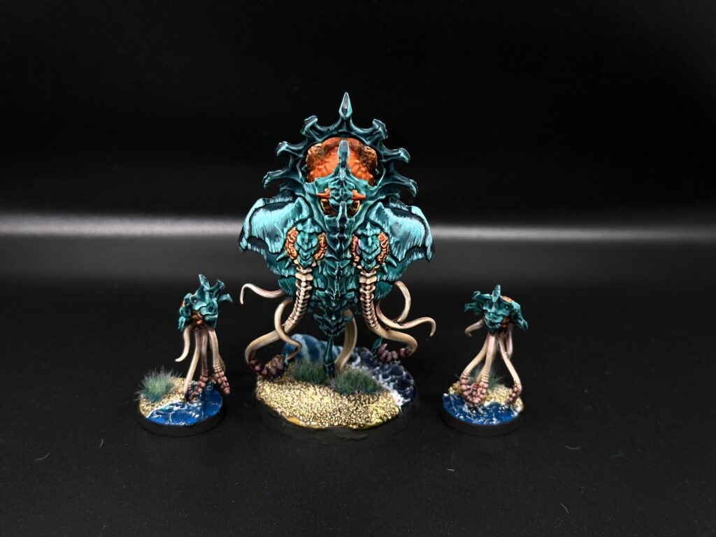 Tyranids in Sea Theme on water transparent bases