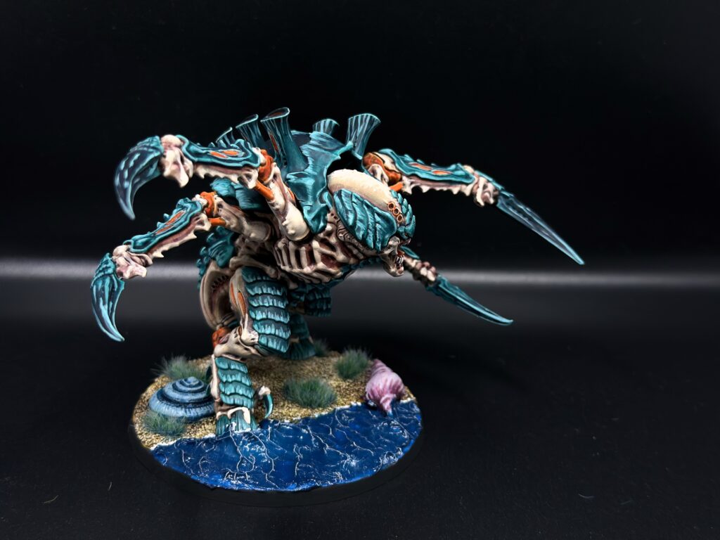 Tyranids in Sea Theme on water transparent bases